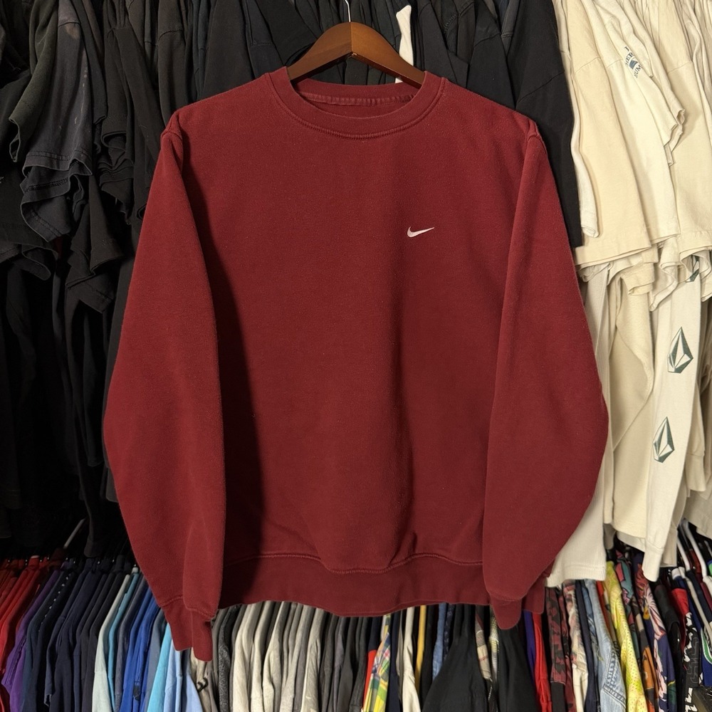 Nike Grey Tag Crewneck Sweater Men's Small Maroon Red Y2K 00s Streetwear Vintage